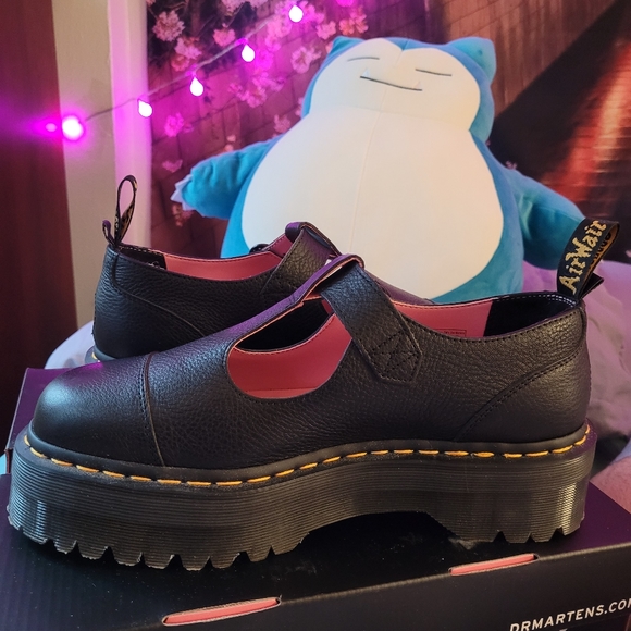 Lazy Oaf x Dr. Martens: BETHAN - Picture 7 of 17